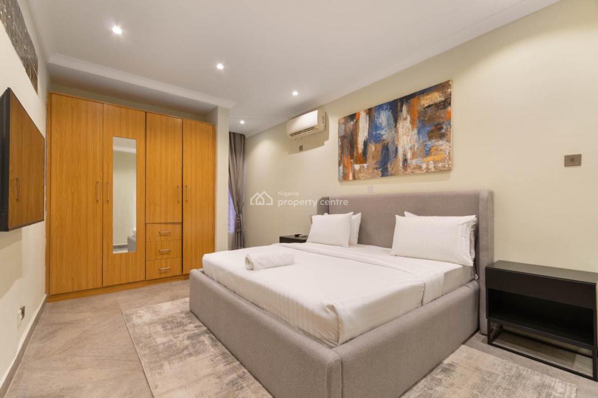 Luxury One Bedroom Apartment with Swimming Pool and Gym, Lekki Phase 1, Lekki, Lagos, Mini Flat (room and Parlour) Short Let