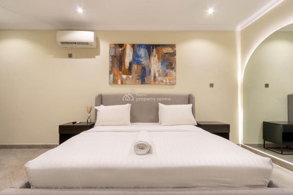 Luxury One Bedroom Apartment with Swimming Pool and Gym, Lekki Phase 1, Lekki, Lagos, Mini Flat (room and Parlour) Short Let