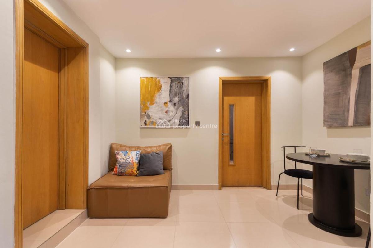 Luxury One Bedroom Apartment with Swimming Pool and Gym, Lekki Phase 1, Lekki, Lagos, Mini Flat (room and Parlour) Short Let