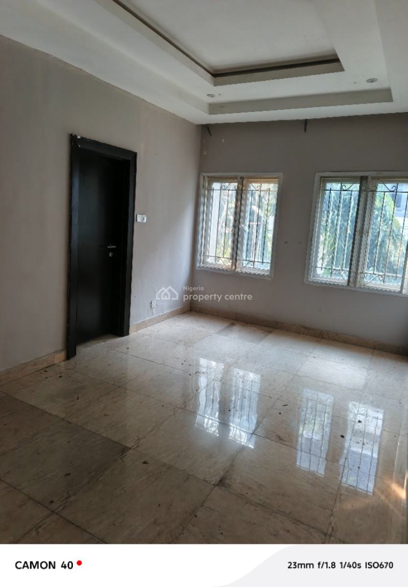 Spacious 4 Bedroom Duplex with Bq, Idu Inside in Estate, Idu Industrial, Abuja, Semi-detached Duplex for Rent