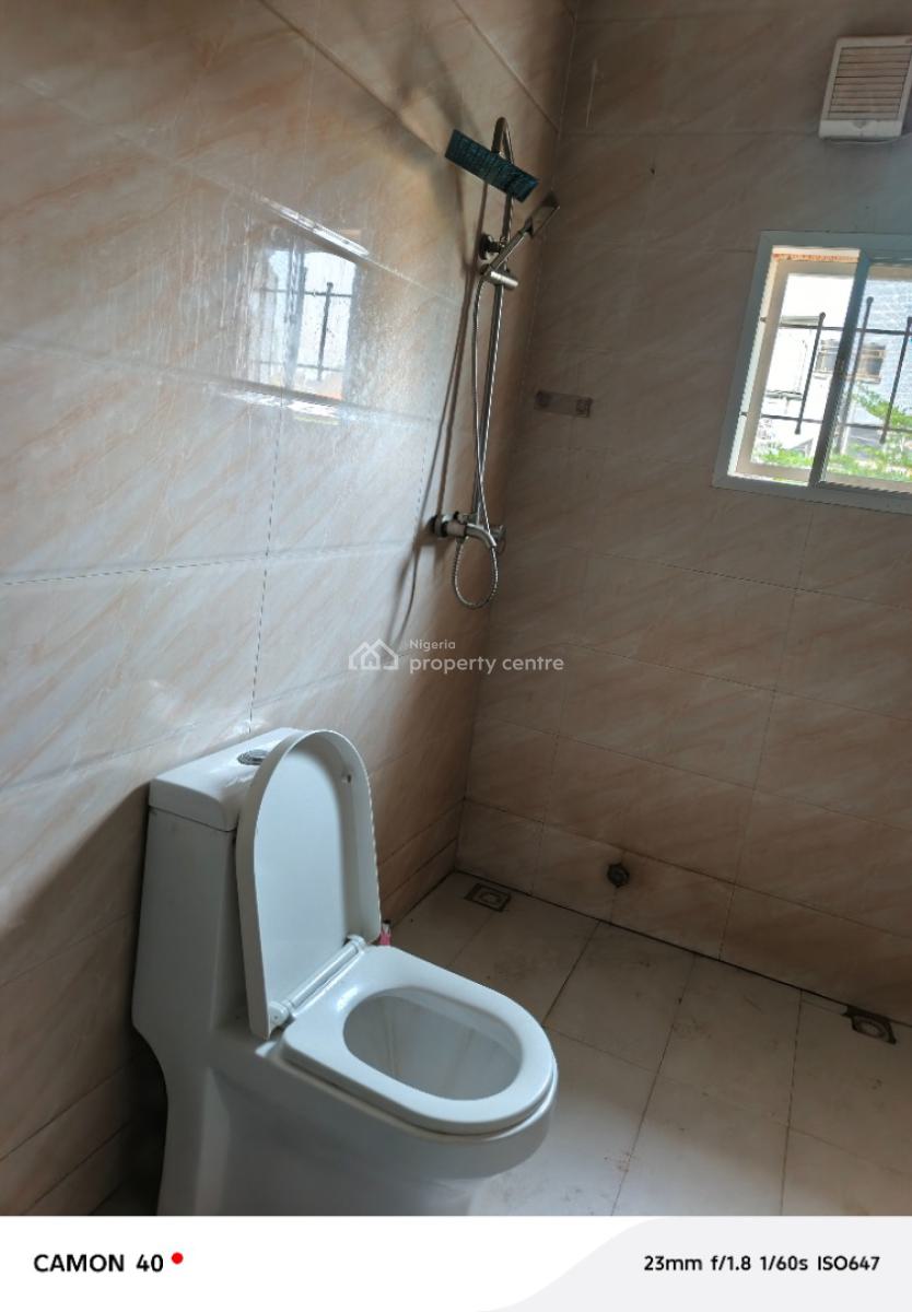 Spacious 4 Bedroom Duplex with Bq, Idu Inside in Estate, Idu Industrial, Abuja, Semi-detached Duplex for Rent