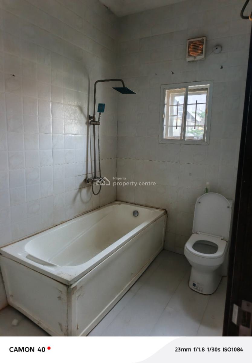 Spacious 4 Bedroom Duplex with Bq, Idu Inside in Estate, Idu Industrial, Abuja, Semi-detached Duplex for Rent