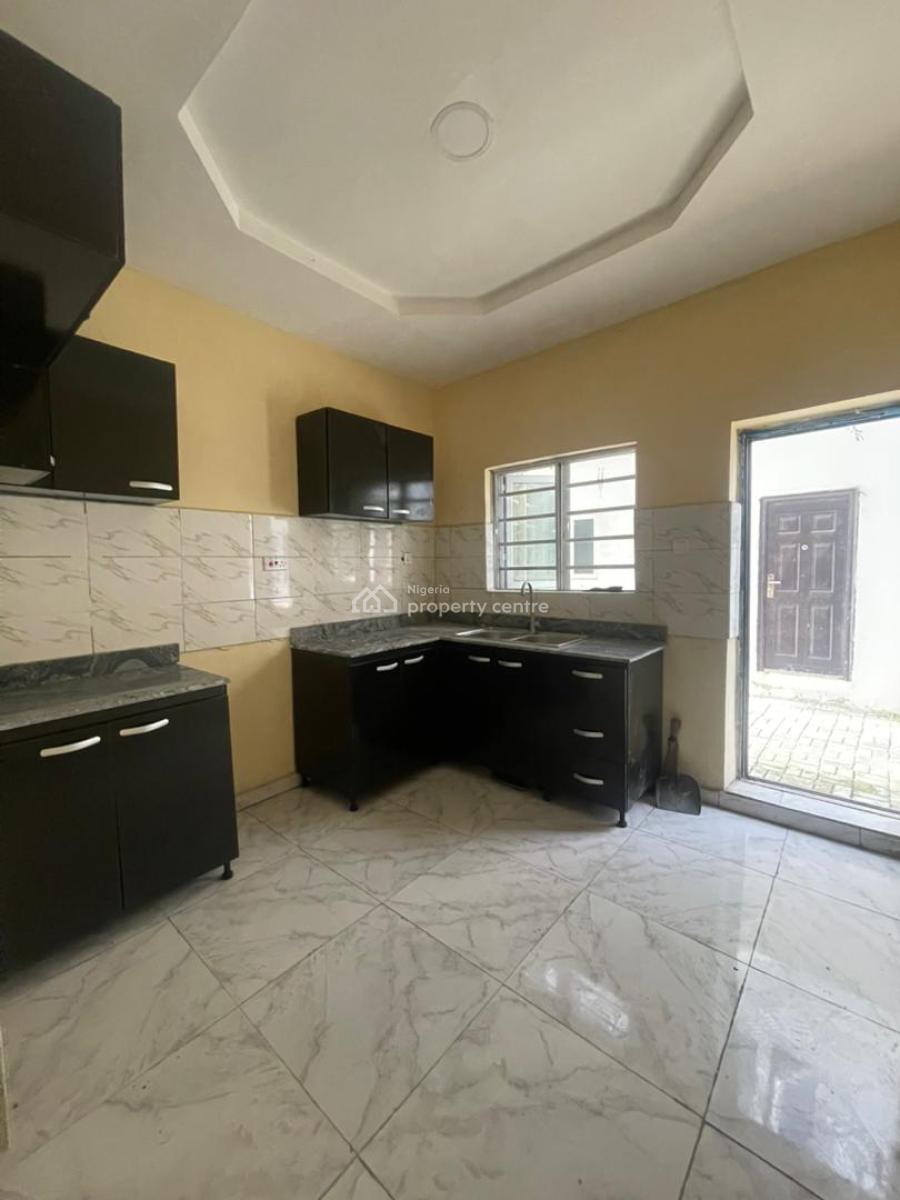 4 Bedroom Duplex, Orchid Road, Lekki, Lagos, Terraced Duplex for Sale