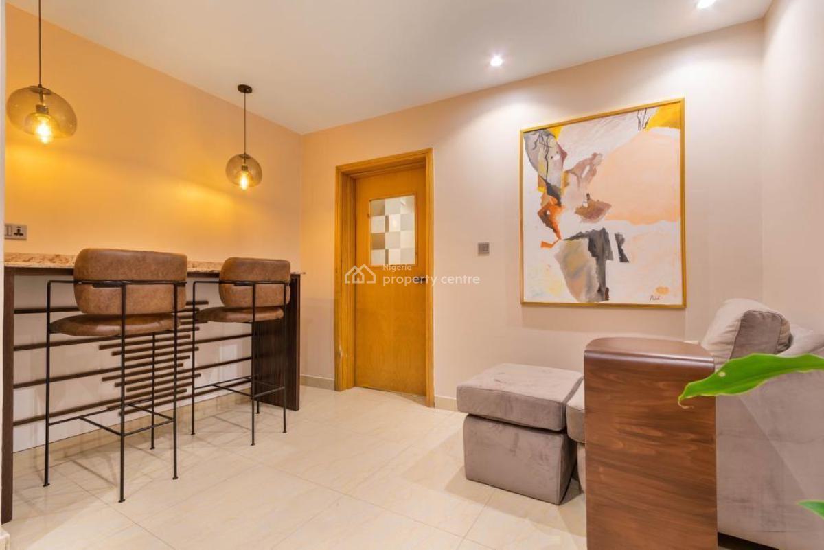 Luxury One Bedroom Apartment with Swimming Pool and Gym, Lekki Phase 1, Lekki, Lagos, Flat / Apartment Short Let