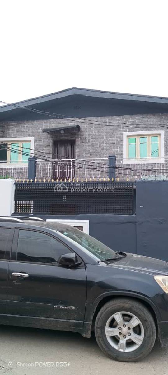 Newly Renovated 3 Bedroom Flat, Akoka, Yaba, Lagos, Flat / Apartment for Rent