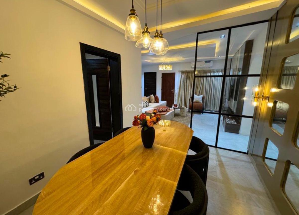 Luxury 2 Bedroom Apartment, Freedom Way, Lekki Phase 1, Lekki, Lagos, Flat / Apartment Short Let