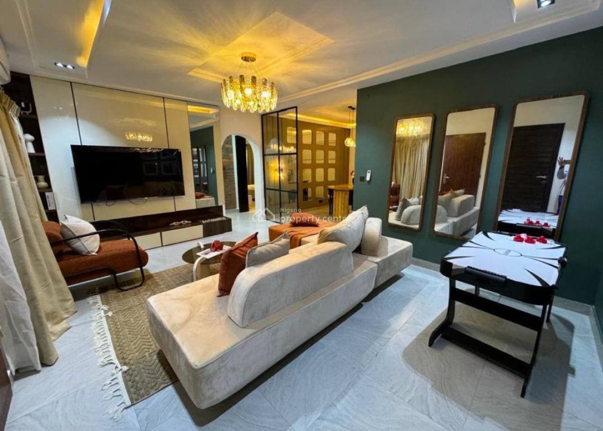 Luxury 2 Bedroom Apartment, Freedom Way, Lekki Phase 1, Lekki, Lagos, Flat / Apartment Short Let
