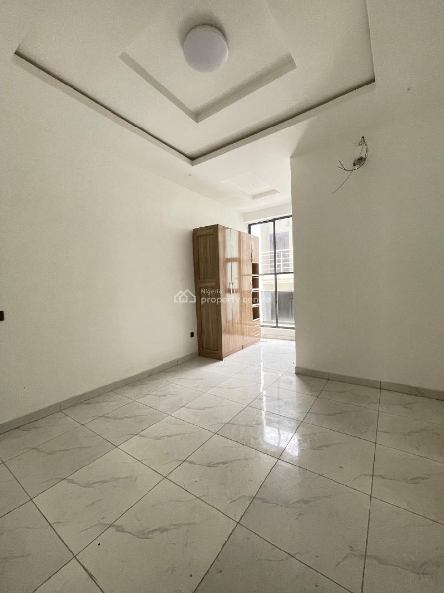Spacious Fully Serviced 1 Bedroom Apartment with Swimming Pool, Igbo Efon, Lekki, Lagos, Flat / Apartment for Sale