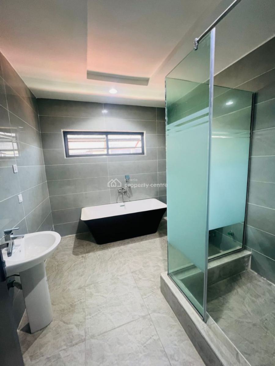 Luxury 4 Bedroom Terrace Duplex with Bq, Pool and Gym, Lekki Phase 1, Lekki Phase 1, Lekki, Lagos, Terraced Duplex for Sale