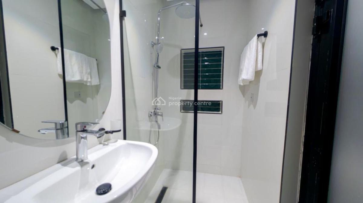 Oceanview One Bedroom Apartment with Rooftop Swimming Pool and Gym, Bosun Adekoya Street, Victoria Island (vi), Lagos, Flat / Apartment Short Let
