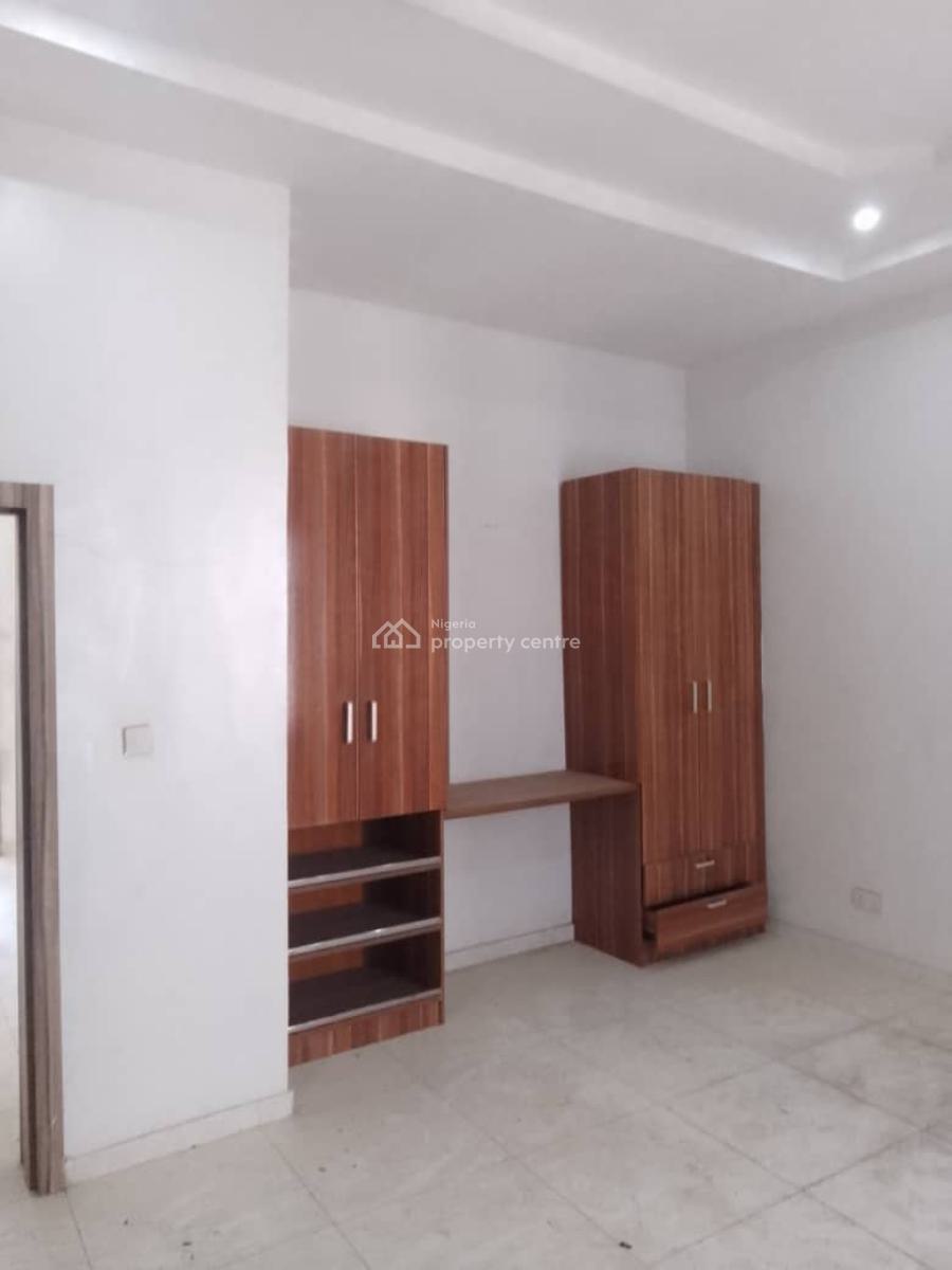 4 Bedroom Terrace Duplex with Football Field + Swimming Pool, Chevron, Lekki, Lagos, Terraced Duplex for Sale