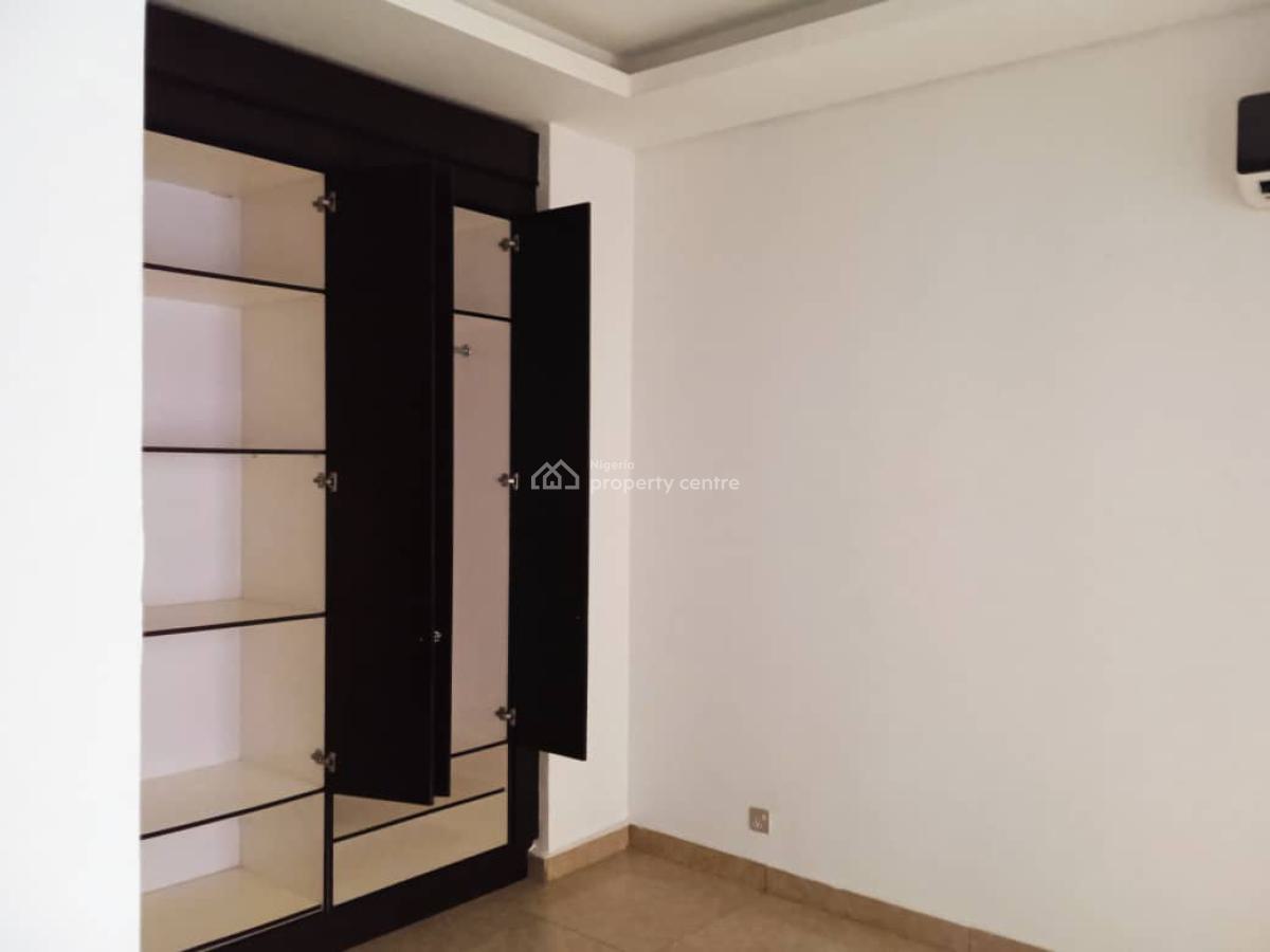 Fully Serviced Lovely 4 Bedroom Maisonette with Bq, Banana Island, Ikoyi, Lagos, Flat / Apartment for Rent