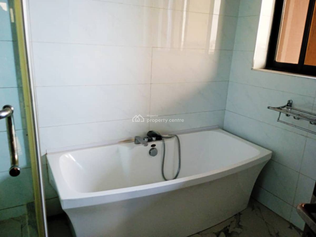 Fully Serviced Lovely 4 Bedroom Maisonette with Bq, Banana Island, Ikoyi, Lagos, Flat / Apartment for Rent