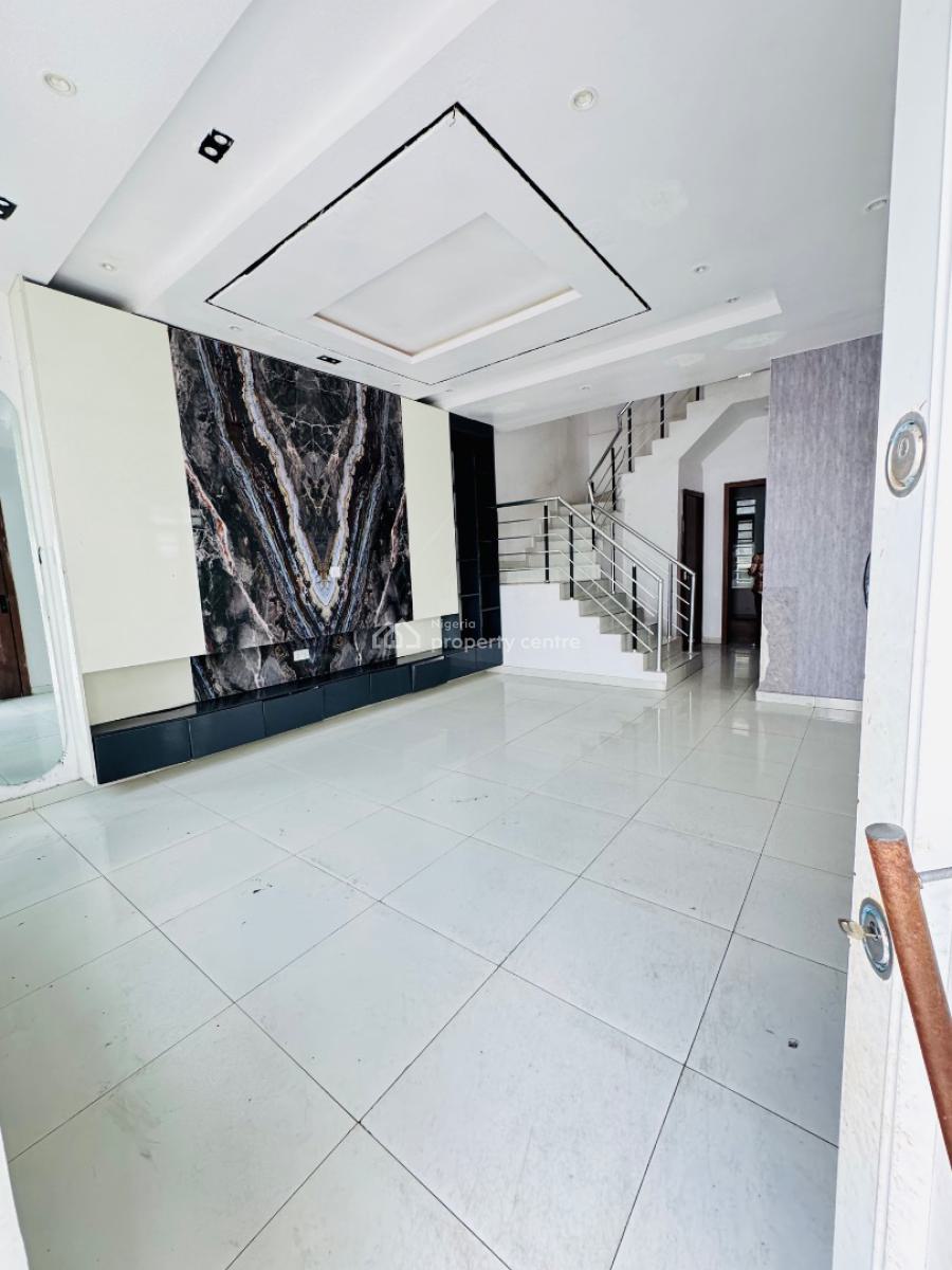 Spacious 4bedrms Semi Detached Duplex with Bq 10m, Conservation, Lekki, Lagos, Detached Duplex for Rent