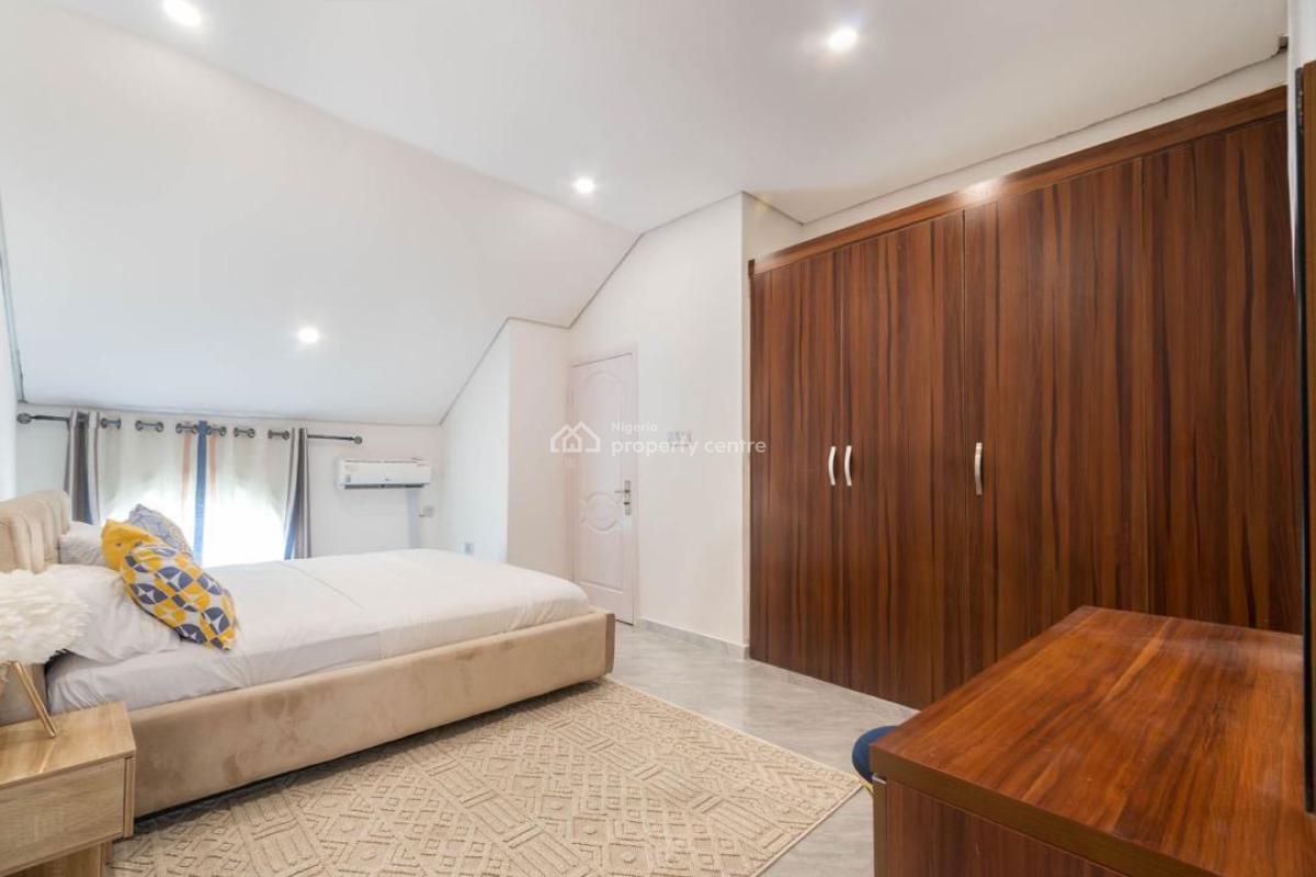 Waterfront 3 Bedroom Maisonette with Swimming Pool, Gym and Snooker, Westron Court, Off Admiralty Road Lekki, Lekki Phase 1, Lekki, Lagos, Flat / Apartment Short Let