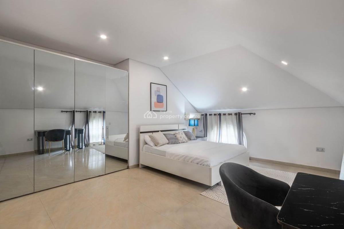 Waterfront 3 Bedroom Maisonette with Swimming Pool, Gym and Snooker, Westron Court, Off Admiralty Road Lekki, Lekki Phase 1, Lekki, Lagos, Flat / Apartment Short Let