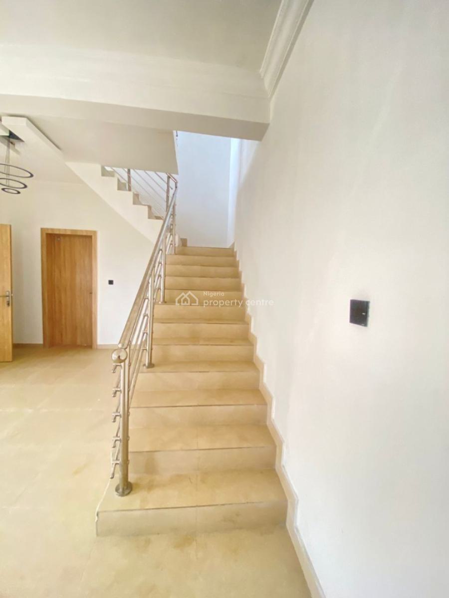 Exquisitely Built 2 Bedroom  Maisonette, Off Mobil Road, Ilaje, Ajah, Lagos, Flat / Apartment for Rent