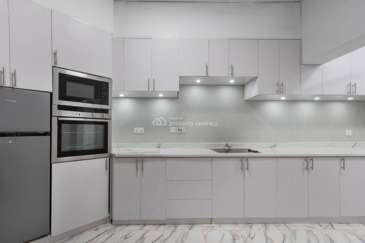 Aesthetically Pleasing Waterfront 3 Bedroom with Pool and Snooker, Westron Court, Off Admiralty Road, Lekki Phase 1, Lekki, Lagos, Flat / Apartment Short Let