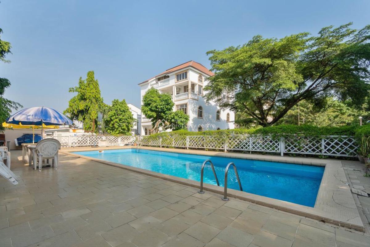 Waterfront 4 Bedroom Apartment with Swimming Pool, Gym and Snooker, Westron Court, Off Admiralty Road, Lekki Phase 1, Lekki, Lagos, Flat / Apartment Short Let