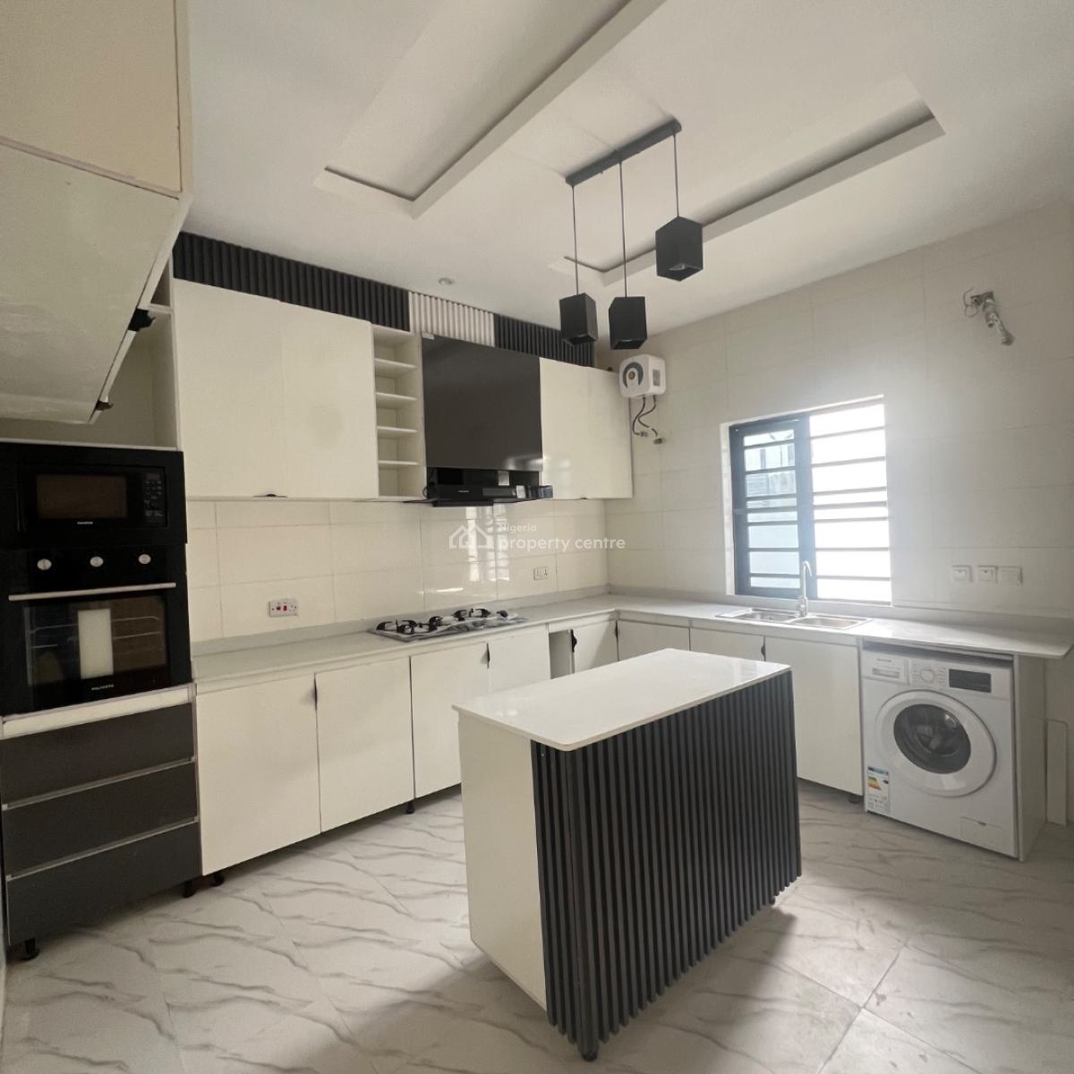 4 Bedrooms & Bq, Ikota, Lekki, Lagos, Semi-detached Duplex for Sale