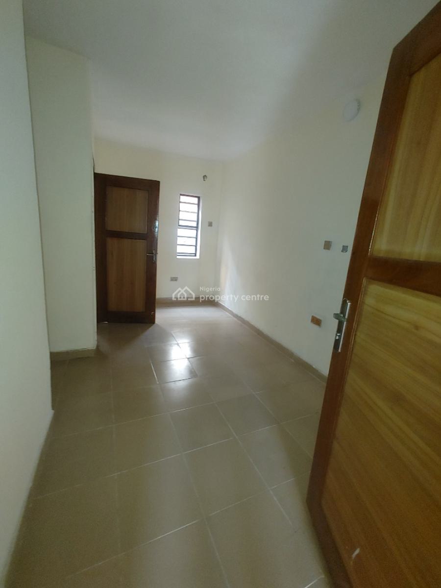 Sharp Renovated Mini Flat in a Secure Estate, Ogidan Sangotedo, Sangotedo, Ajah, Lagos, Mini Flat (room and Parlour) for Rent
