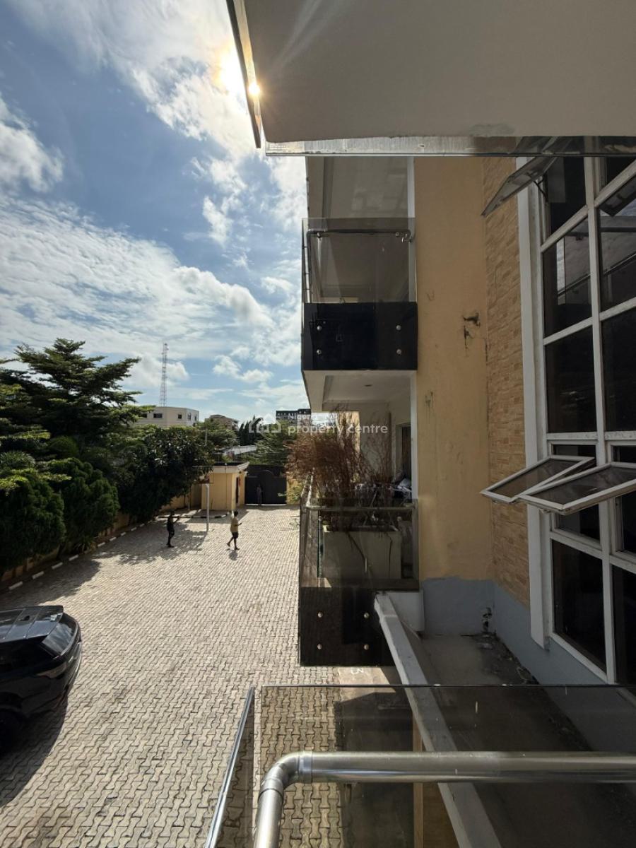 Well Maintained 11 Units of 3 Bedroom Apartment, Victoria Lsland, Victoria Island (vi), Lagos, Flat / Apartment for Rent