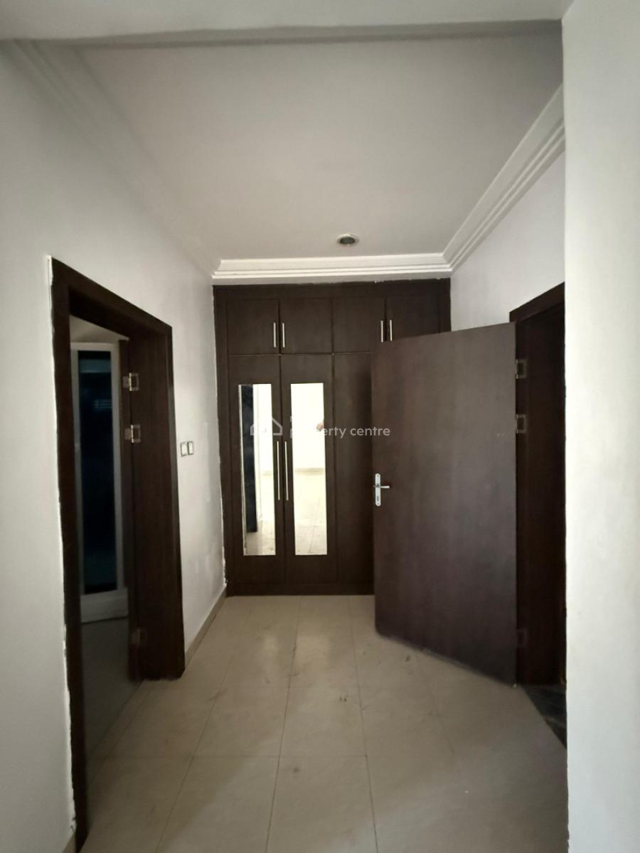Well Maintained 11 Units of 3 Bedroom Apartment, Victoria Lsland, Victoria Island (vi), Lagos, Flat / Apartment for Rent