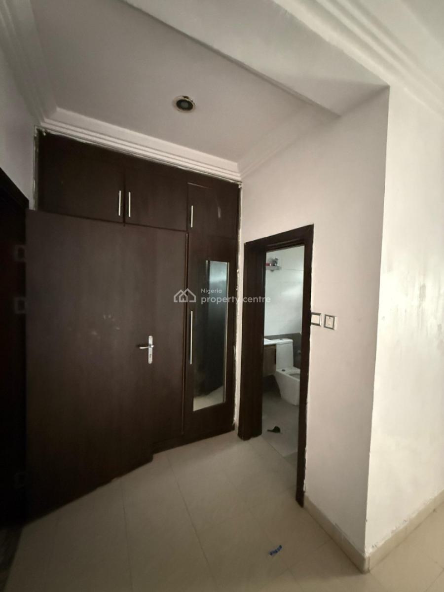 Well Maintained 11 Units of 3 Bedroom Apartment, Victoria Lsland, Victoria Island (vi), Lagos, Flat / Apartment for Rent