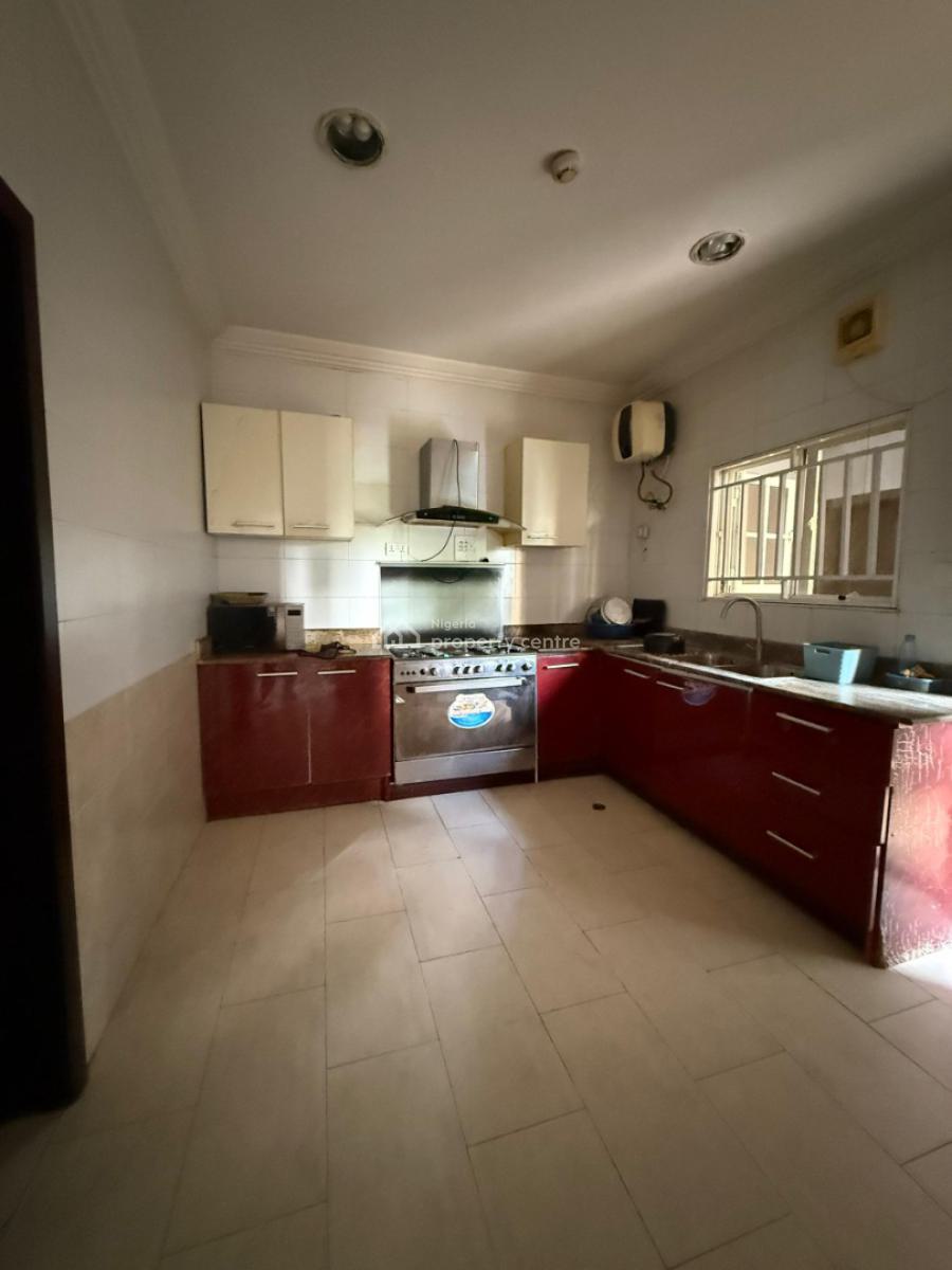 Well Maintained 11 Units of 3 Bedroom Apartment, Victoria Lsland, Victoria Island (vi), Lagos, Flat / Apartment for Rent
