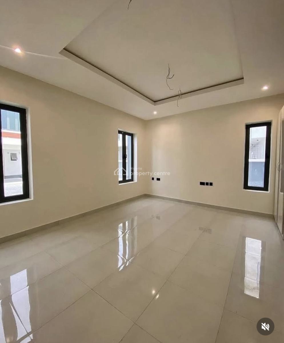 Luxury and Spacious 3 Bedroom Apartment with Swimming Pool, Ologolo, Lekki, Lagos, Flat / Apartment for Rent