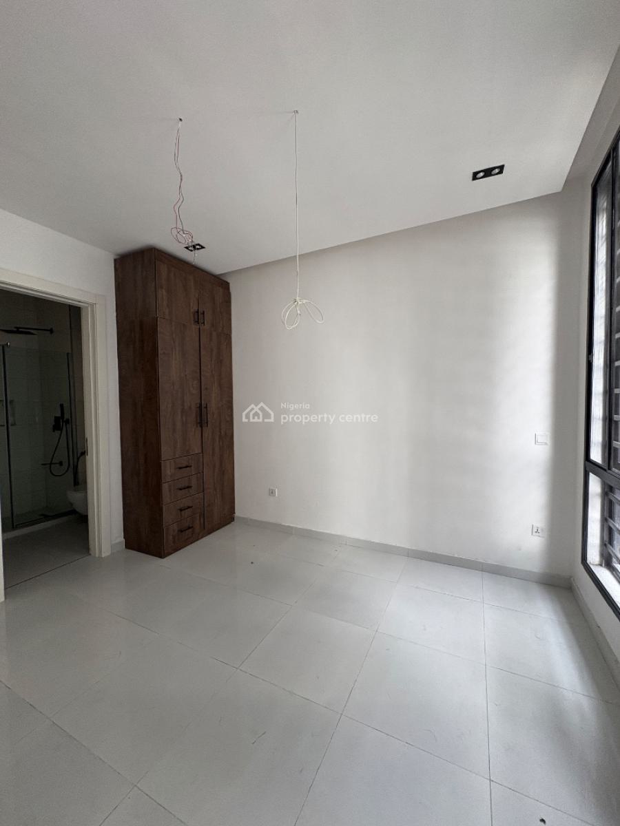 2 Bedroom Apartment, Ologolo, Lekki, Lagos, Flat / Apartment for Sale