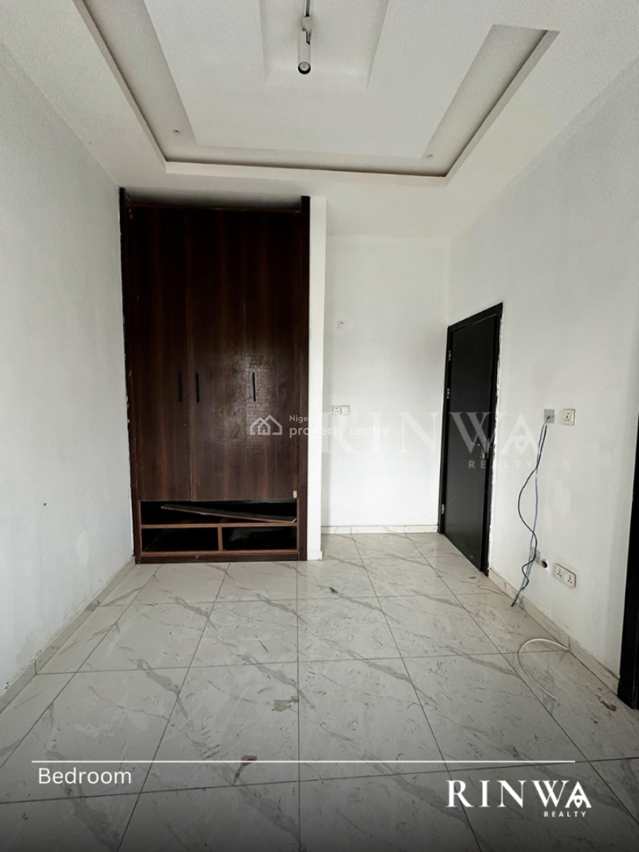 2 Bedroom Apartment, Ologolo, Lekki, Lagos, Flat / Apartment for Sale