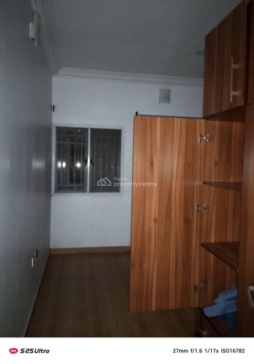 3 Bedroom Flat Upstairs, Lekki Scheme 2 Estate, Ajah, Lagos, Flat / Apartment for Rent
