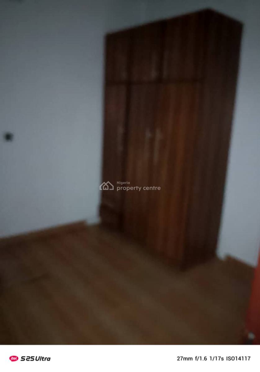 3 Bedroom Flat Upstairs, Lekki Scheme 2 Estate, Ajah, Lagos, Flat / Apartment for Rent