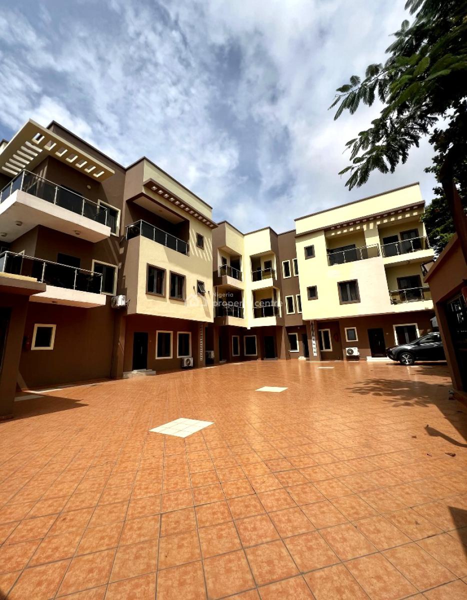 1 Bedroom Apartment, Lekki Phase 1, Lekki, Lagos, Mini Flat (room and Parlour) for Rent