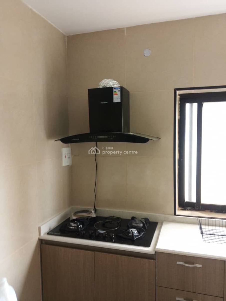 18 Units of 3 Bedrooms with Bq, Swimming Pool, Ikoyi, Lagos, Flat / Apartment for Rent