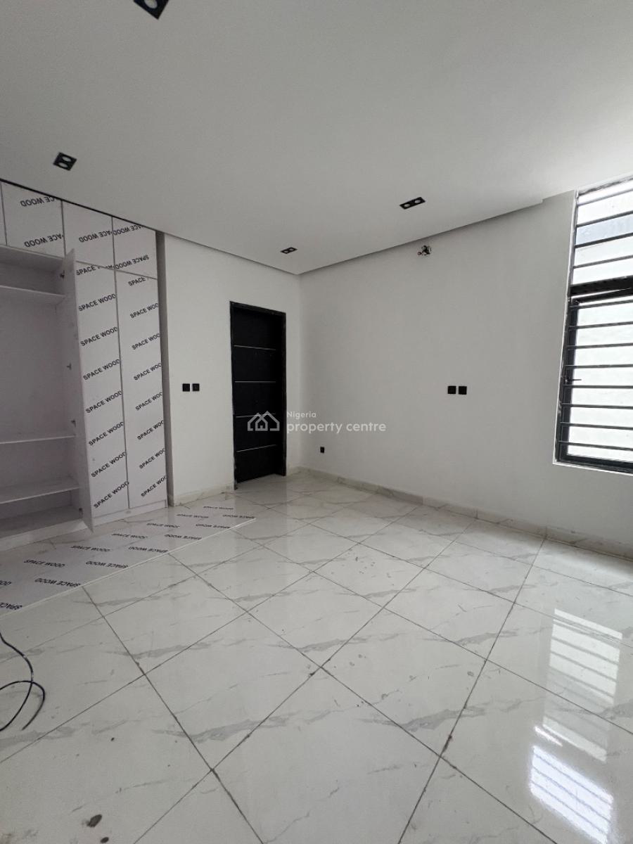 2 Bedroom Apartment, Ologolo, Lekki, Lagos, Flat / Apartment for Sale