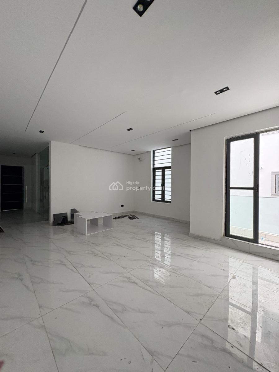 1 Bedroom Apartment, Ologolo, Lekki, Lagos, Flat / Apartment for Sale