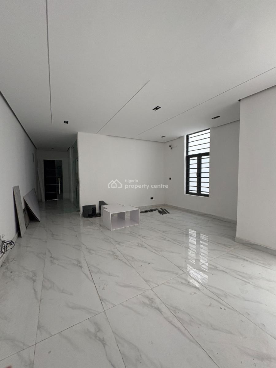 1 Bedroom Apartment, Ologolo, Lekki, Lagos, Flat / Apartment for Sale
