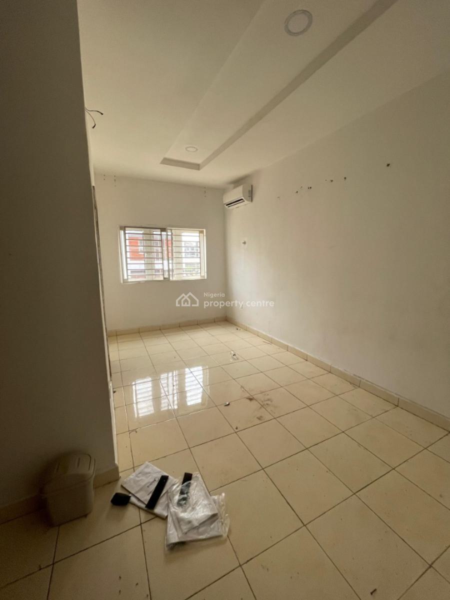 Luxury 3 Bedroom Block of Flats in an Estate, Behind Aso Radio, Katampe (main), Katampe, Abuja, Flat / Apartment for Rent