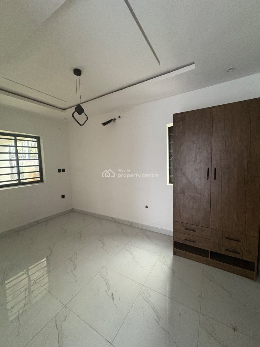1 Bedroom Apartment, Ologolo, Lekki, Lagos, Flat / Apartment for Sale