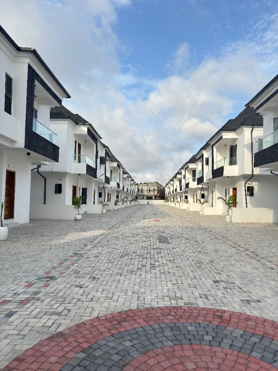 Beautiful 4 Bedroom Semi Detached Duplex with Bq, Vgc, Lekki, Lagos, Semi-detached Duplex for Sale