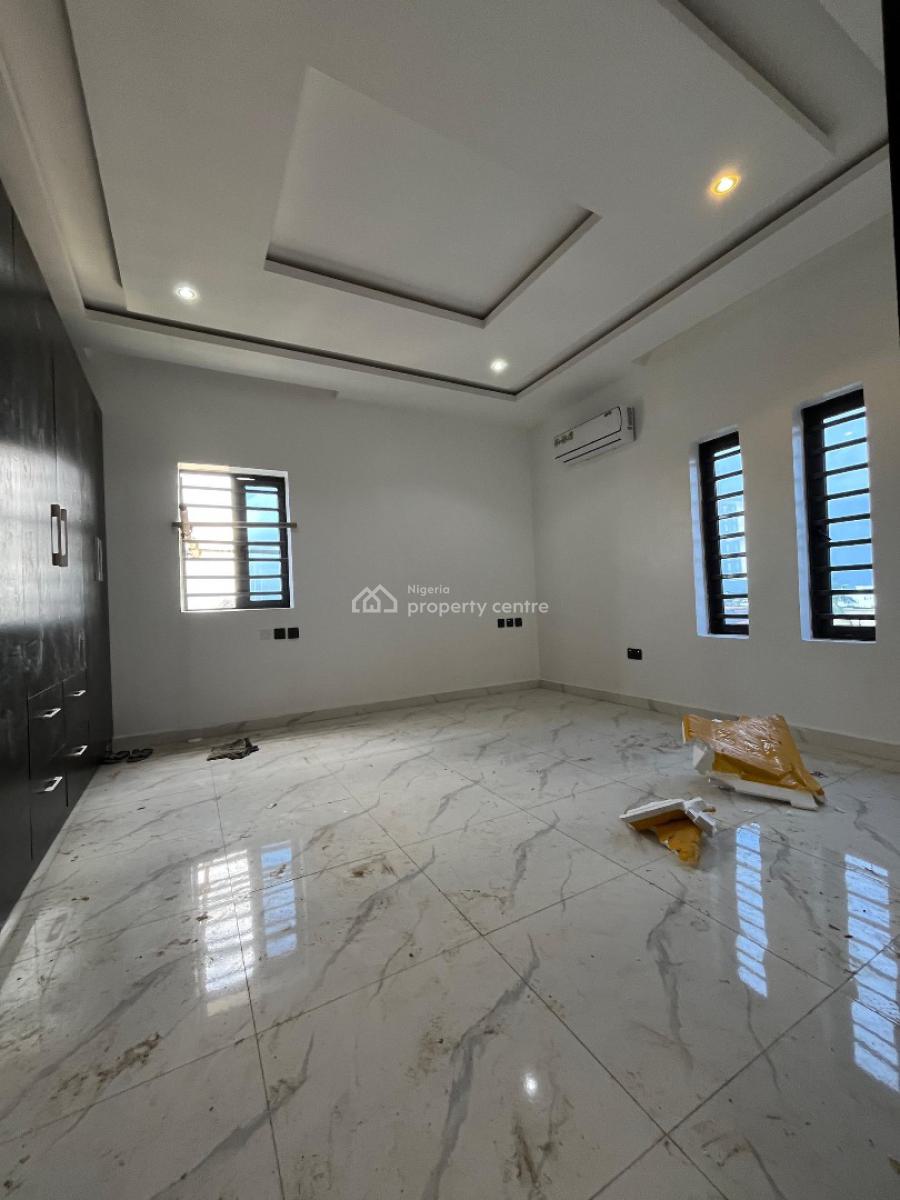 Newly Built 3 Bedroom Apartment in a Very Good Neighborhood, Maryland, Lagos, Flat / Apartment for Sale