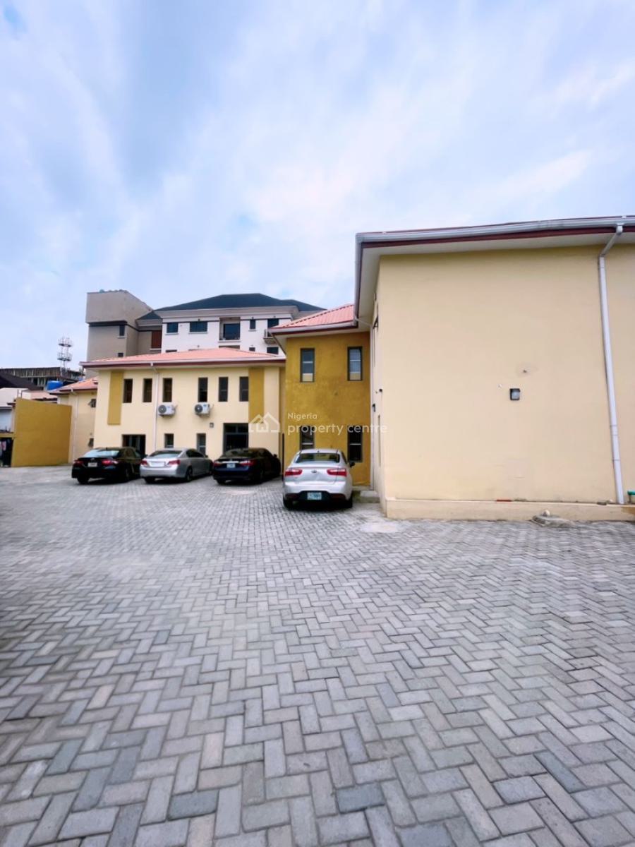 Studio Apartment, Lekki Phase 1, Lekki, Lagos, Flat / Apartment for Rent