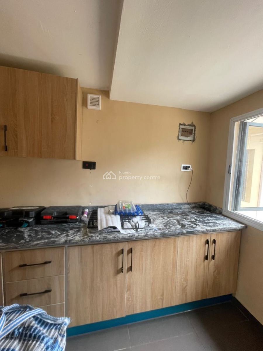 Studio Apartment, Lekki Phase 1, Lekki, Lagos, Flat / Apartment for Rent