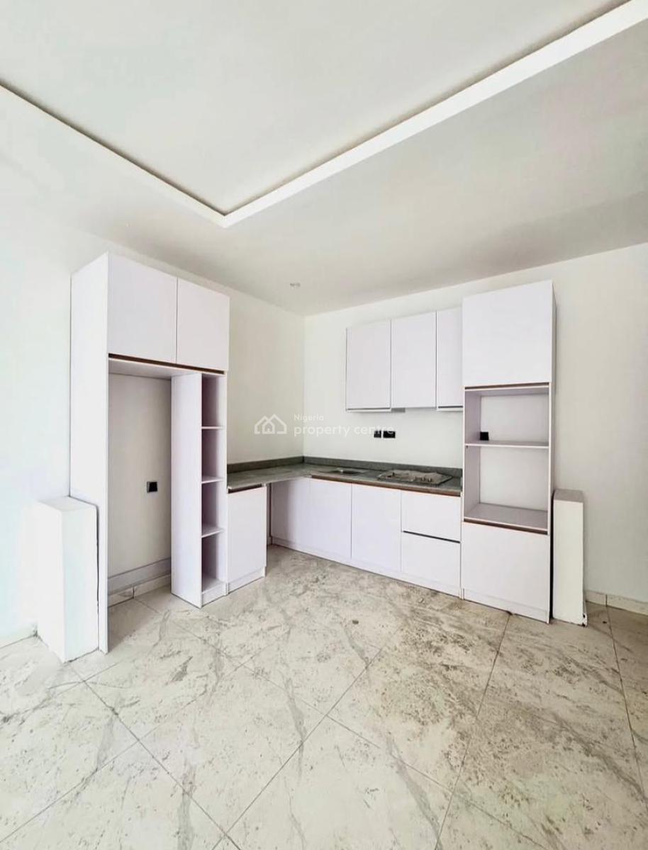 Clean & Spacious 2-bedroom Apartment, Ikate, Lekki, Lagos, Flat / Apartment for Rent