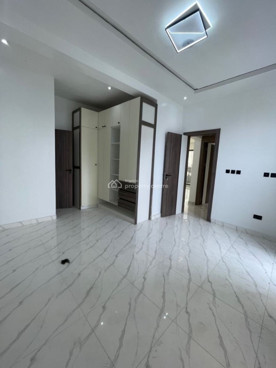 3 Bedroom Apartment, Lekki Phase 1, Lekki, Lagos, Flat / Apartment for Rent