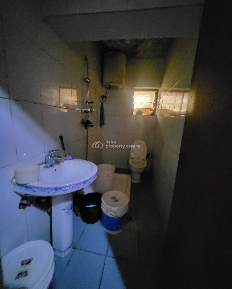 Luxurious Massive 4 Bedroom Flat, By Maitama Stores, Maitama District, Abuja, Flat / Apartment for Sale