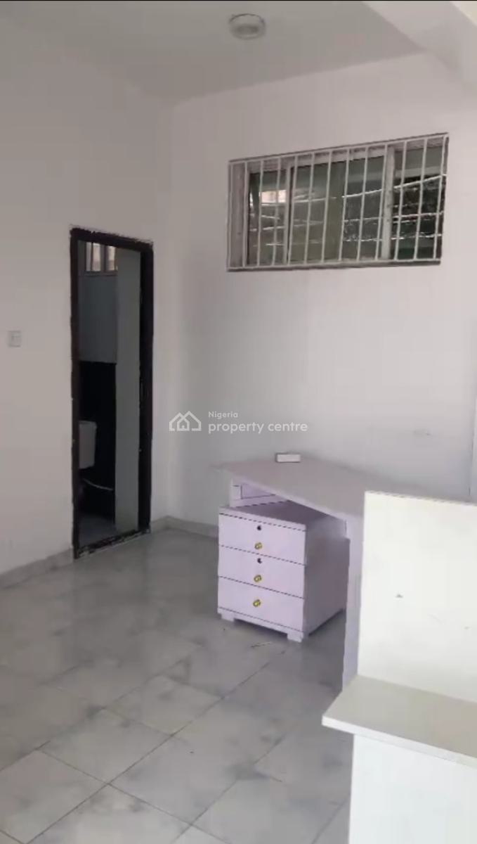 Ensuite Shop downstairs, Igbo Efon, Lekki, Lagos, Shop for Rent