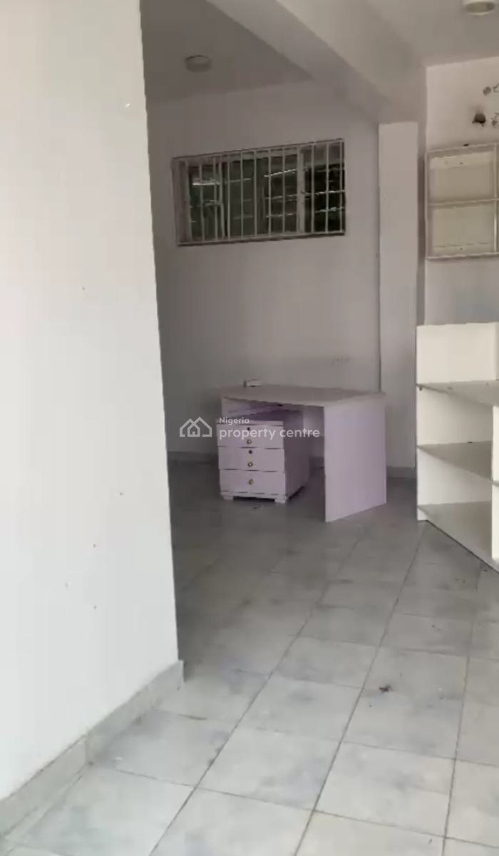 Ensuite Shop downstairs, Igbo Efon, Lekki, Lagos, Shop for Rent